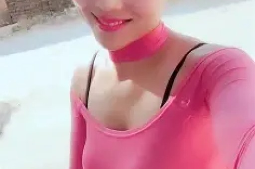 继岳云鹏后 向佐也说了娱乐圈的一些事情关晓彤也没逃过