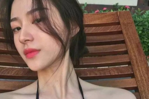 演员张延在剧组意外怀孕现在女儿比她还漂亮
